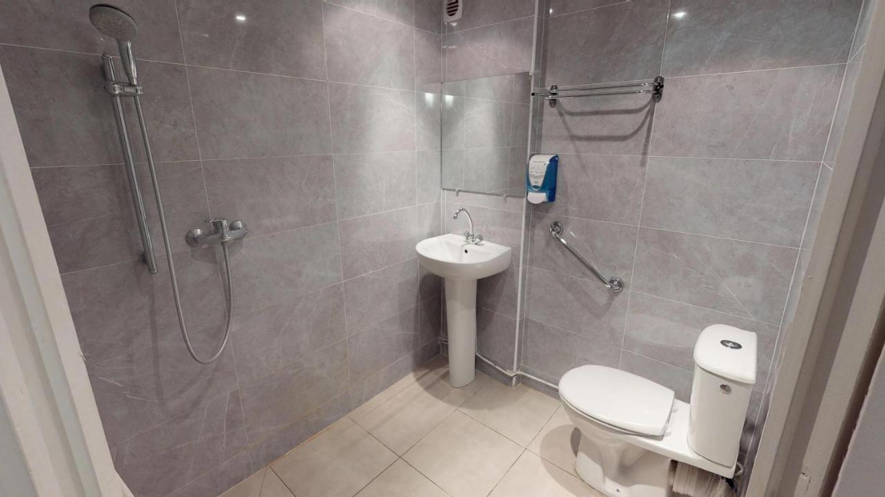 Kyriad Direct Acheres Exterior foto
