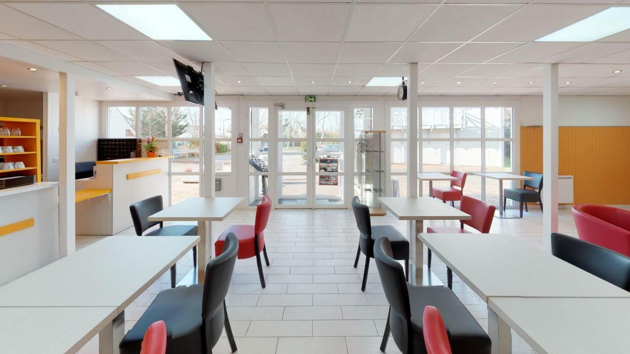 Kyriad Direct Acheres Exterior foto