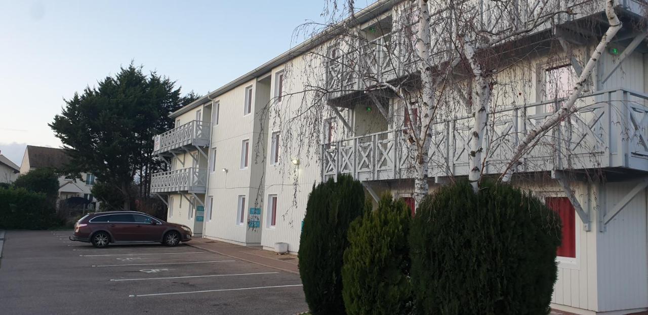 Kyriad Direct Acheres Exterior foto